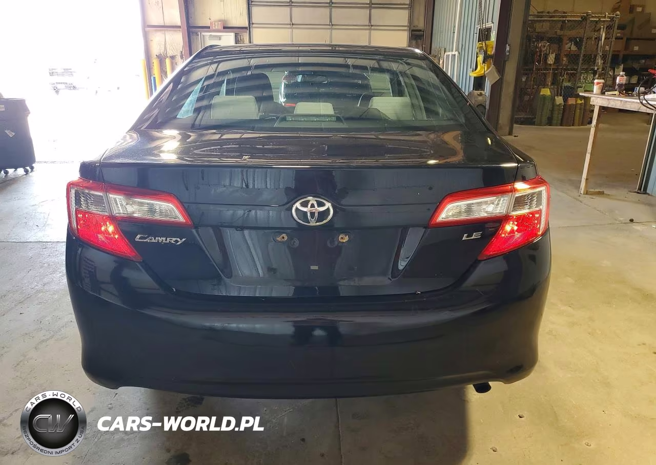 2014 Toyota Camry Le VIN:4T4BF1FK7ER423410 - 6
