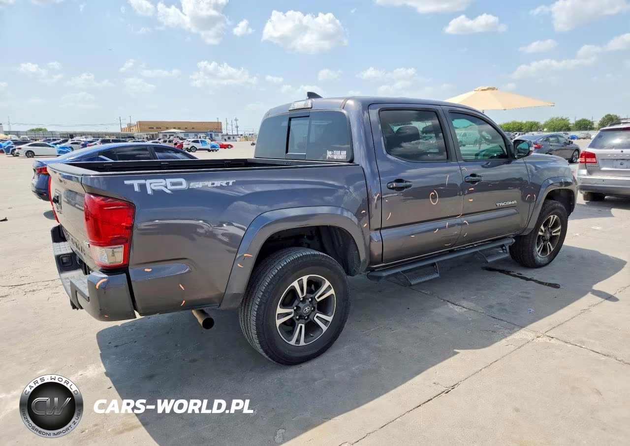 2017 Toyota Tacoma Trd Sport VIN:5TFAZ5CN0HX044050 - 3