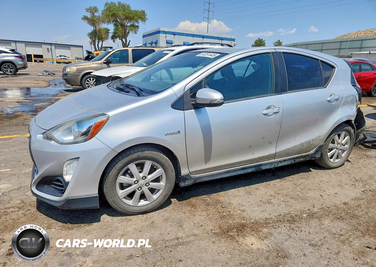 2017 Toyota Prius C Two