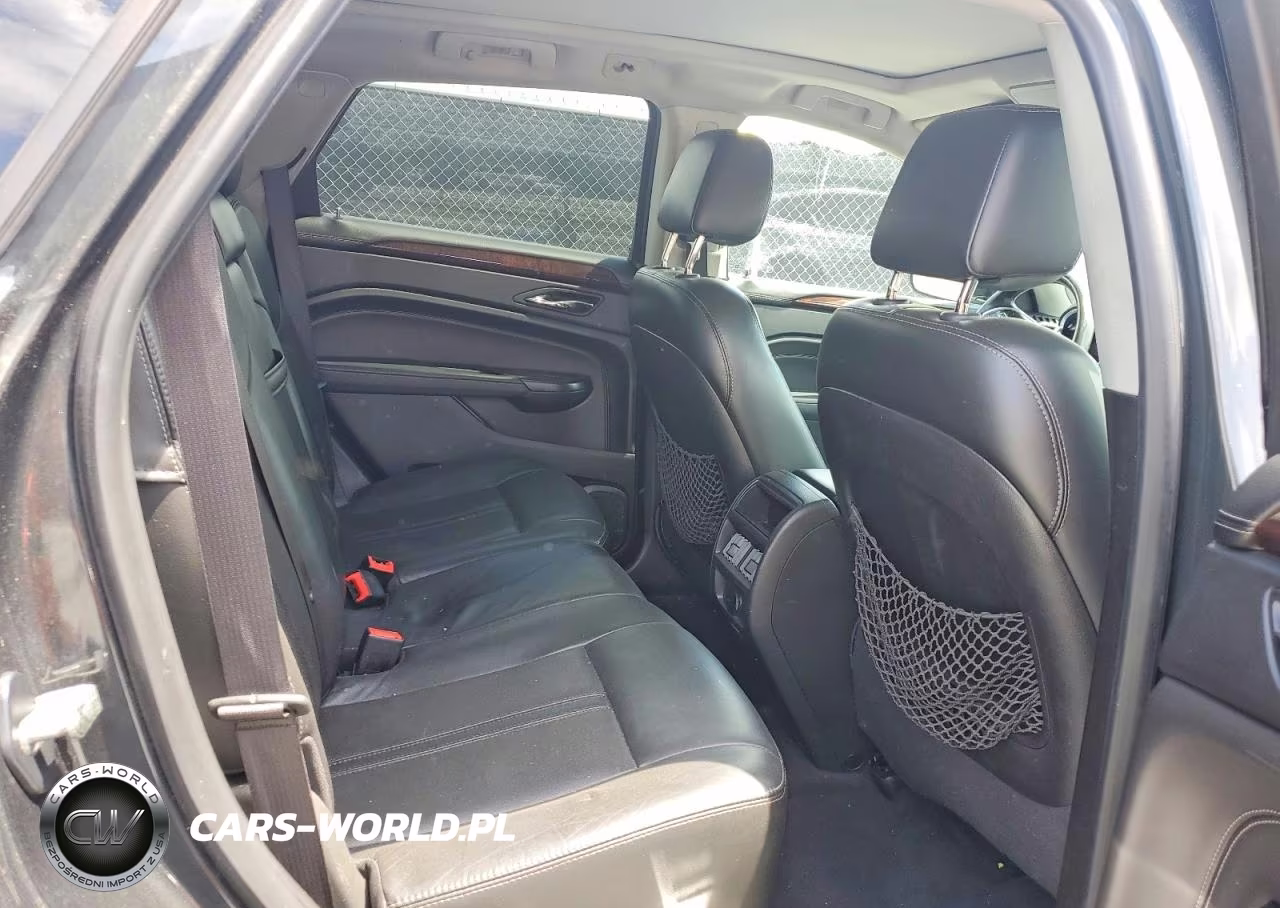 2016 Cadillac Srx VIN:3GYFNBE31GS552940 - 10
