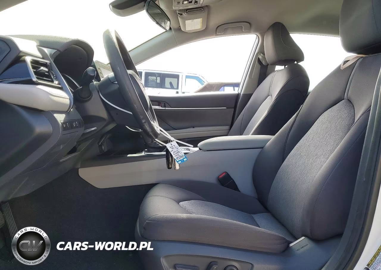 2021 Toyota Camry Le VIN:4T1C31AK2MU027964 - 7