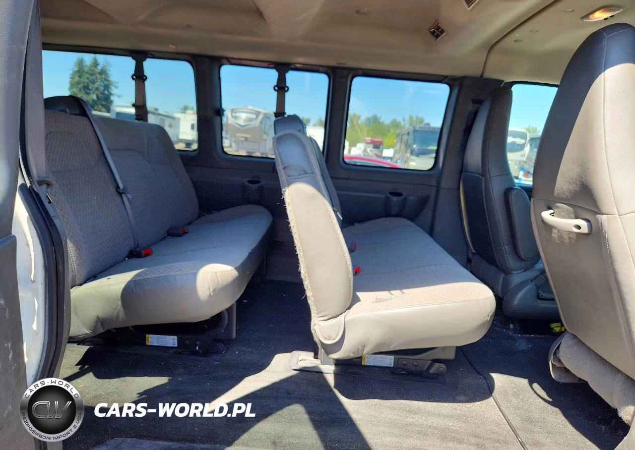 2018 Chevrolet Express G3500 Lt VIN:1GAZGPFPXJ1268431 - 10