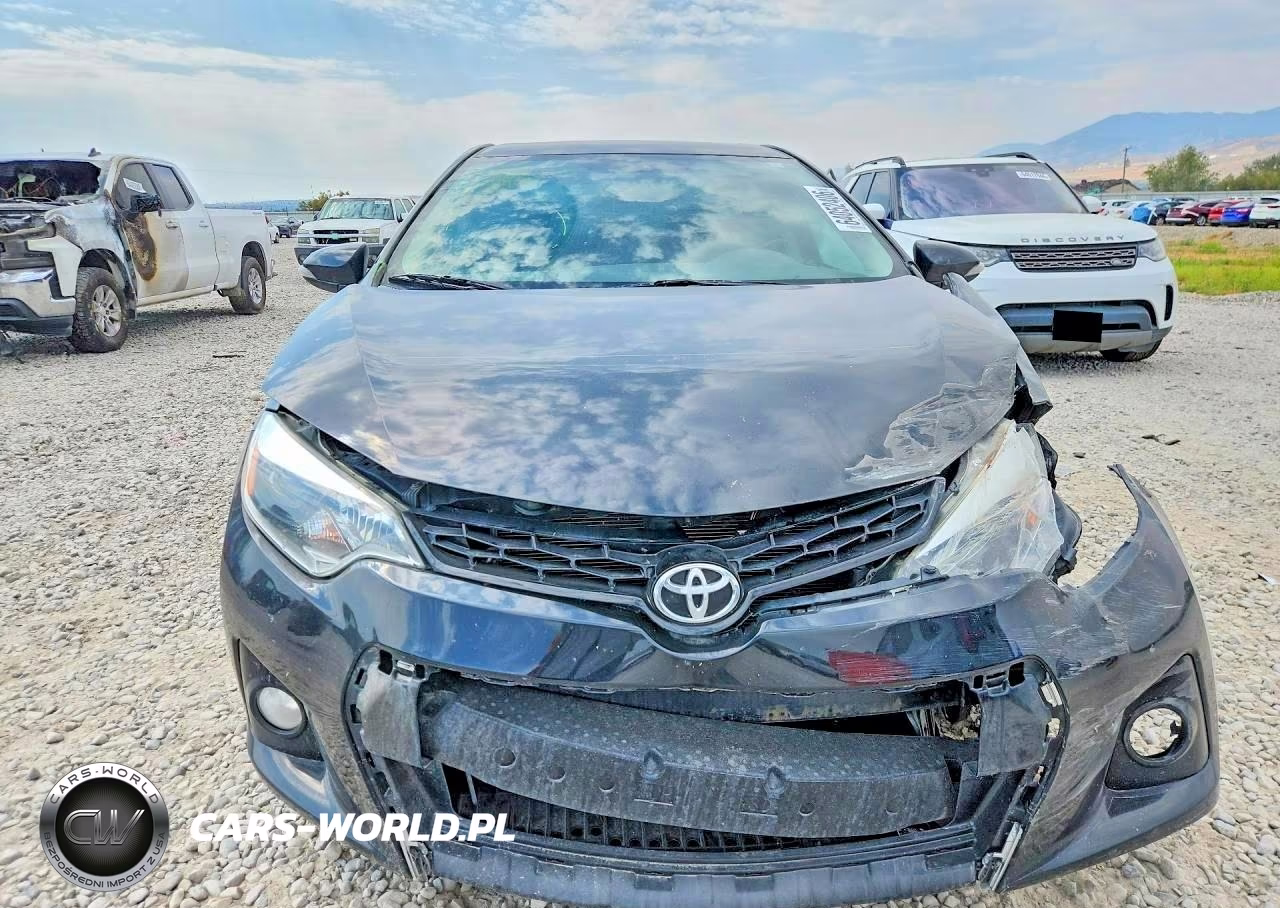 2015 Toyota Corolla S Plus VIN:5YFBURHE5FP240533 - 5