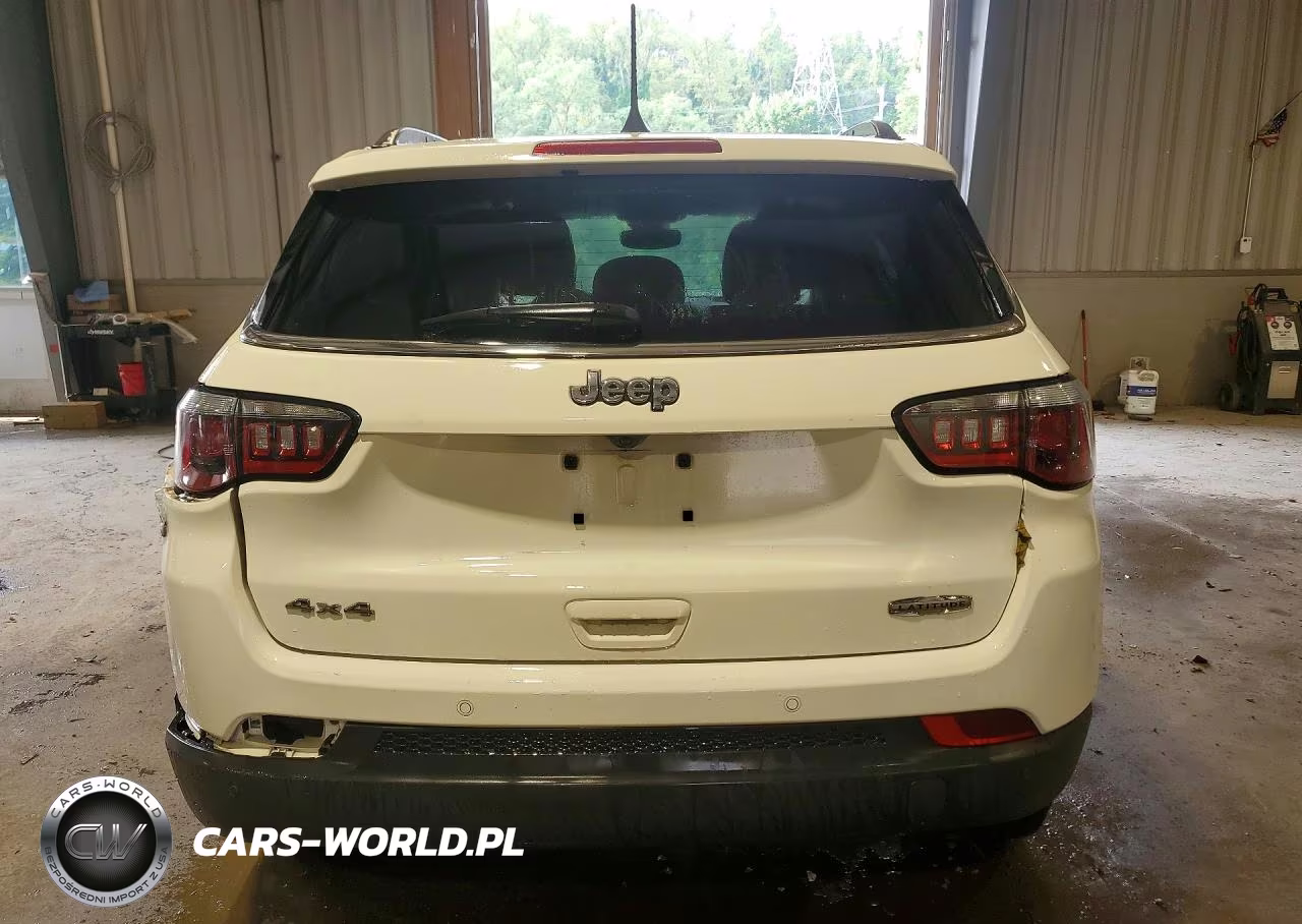 2018 Jeep Compass Latitude VIN:3C4NJDBB3JT134949 - 6