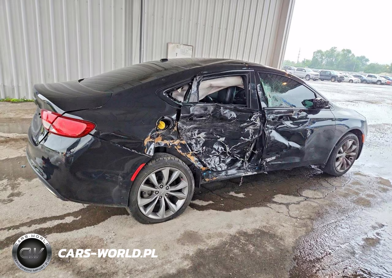 2015 Chrysler 200 S VIN:1C3CCCBB4FN750098 - 3