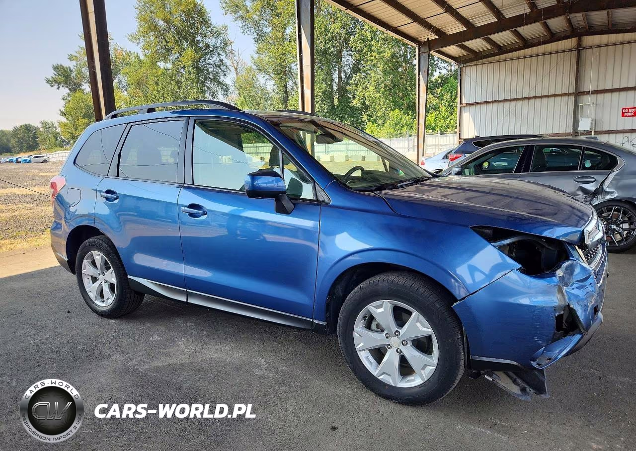 2015 Subaru Forester 2.5I Premium VIN:JF2SJAGC8FH571386 - 4