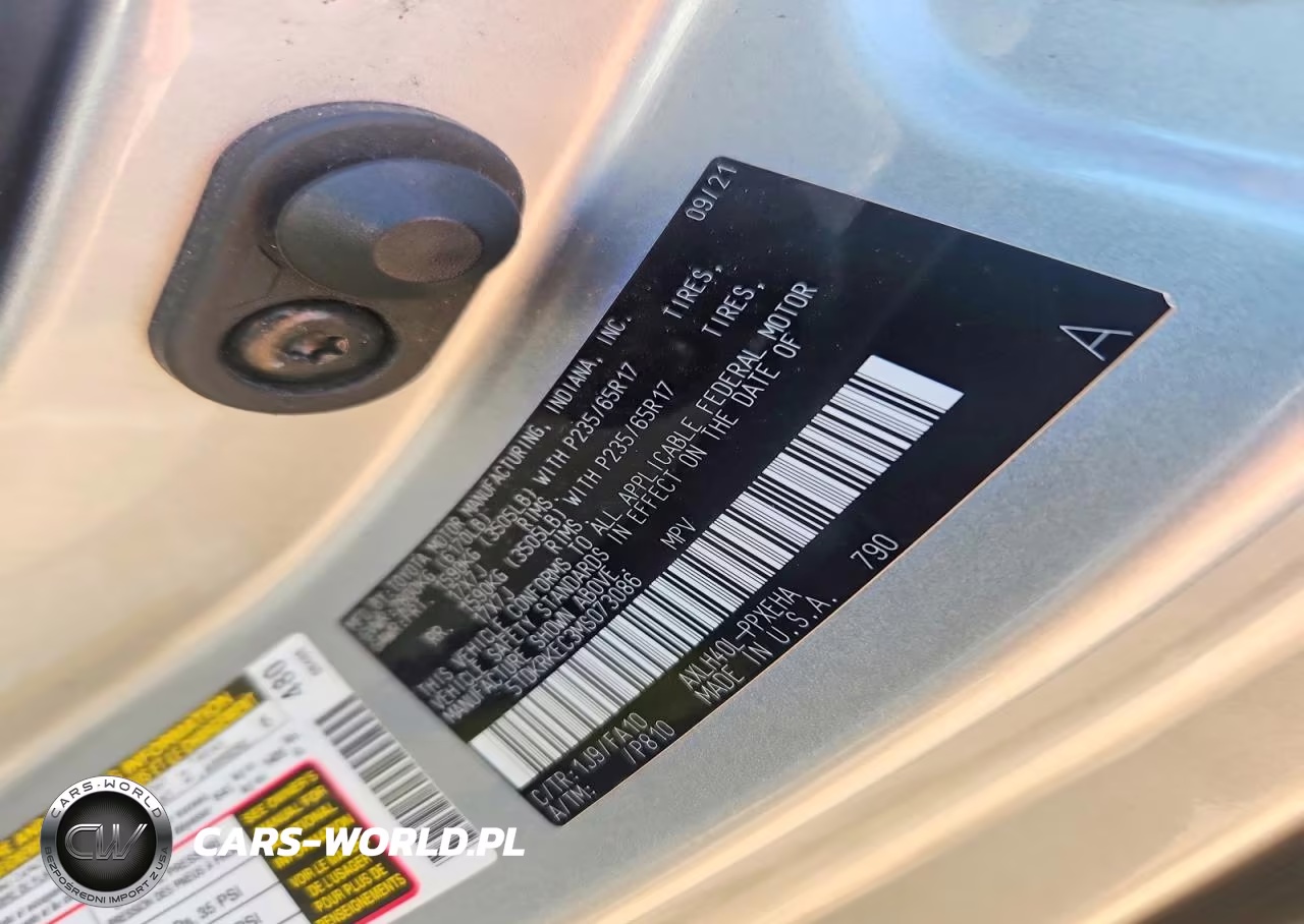 2021 Toyota Sienna Le VIN:5TDKRKEC3MS073086 - 13