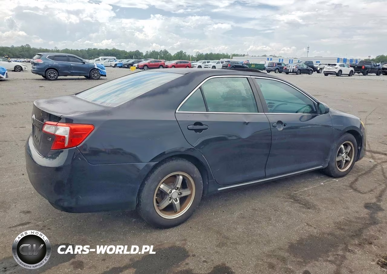 2012 Toyota Camry Le VIN:4T1BF1FK4CU008553 - 3