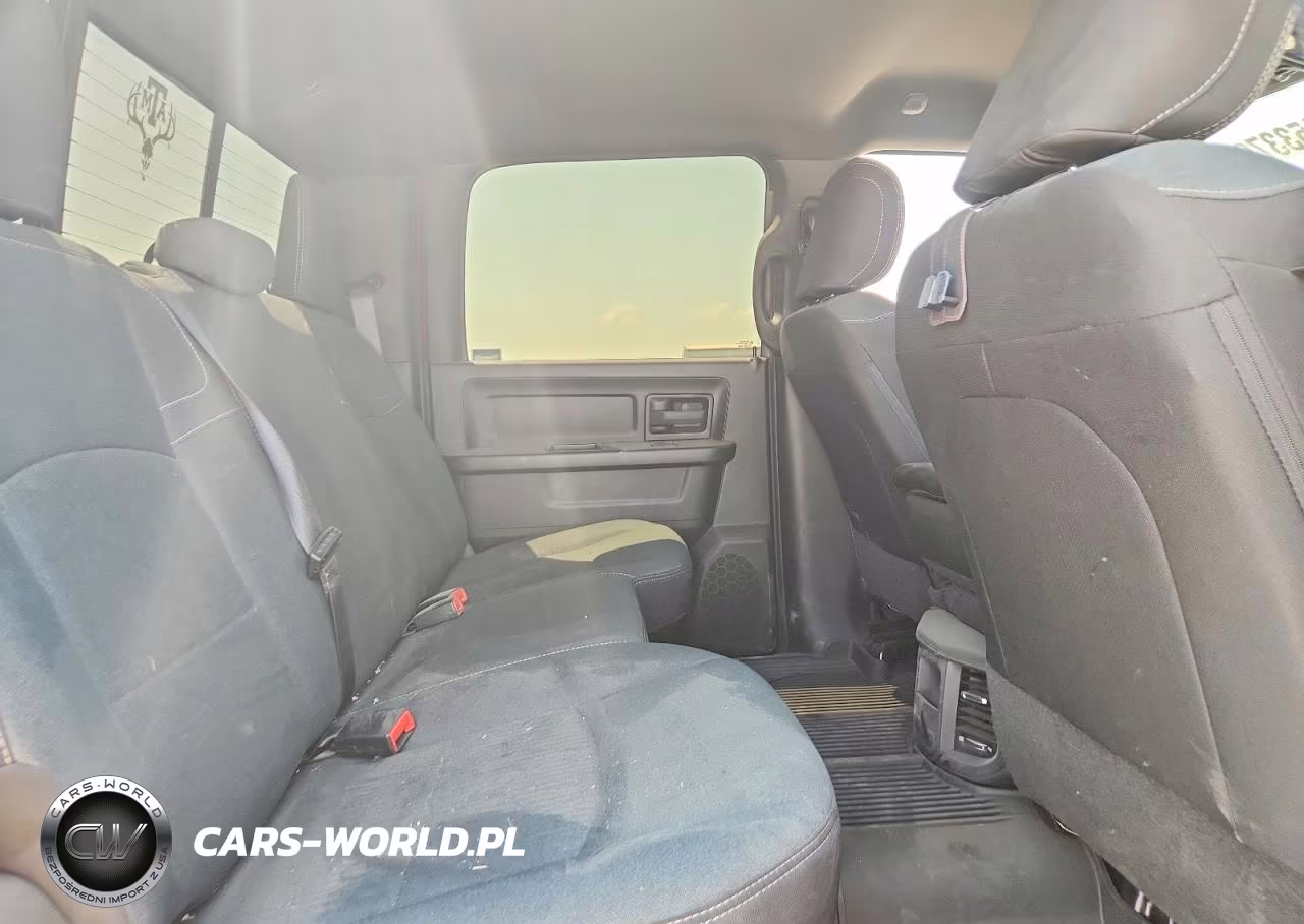 2022 Ram 2500 Tradesman VIN:3C6UR5CL1NG398999 - 10