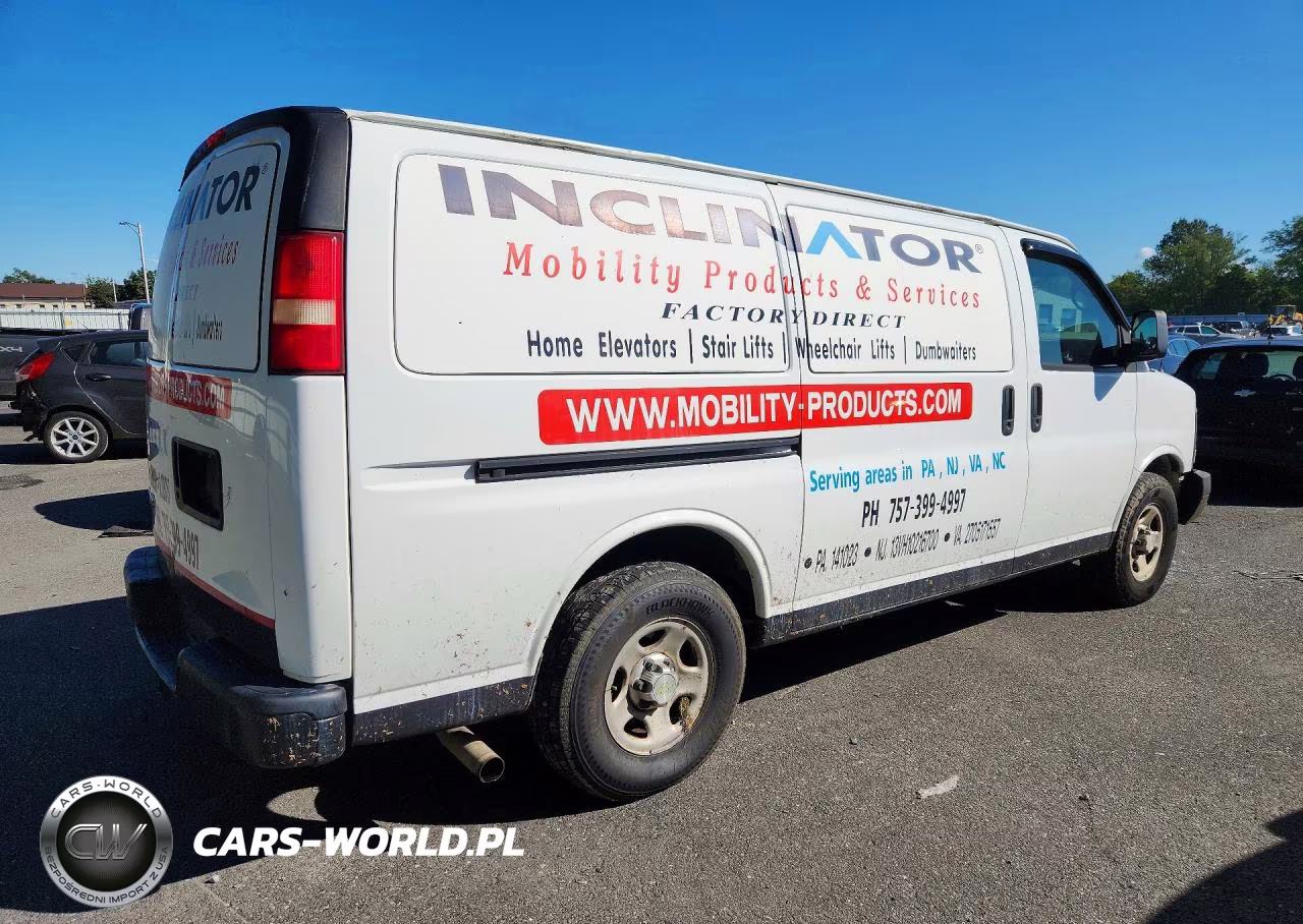 2007 Chevrolet Express G1500 VIN:1GCFG15XX71221322 - 3