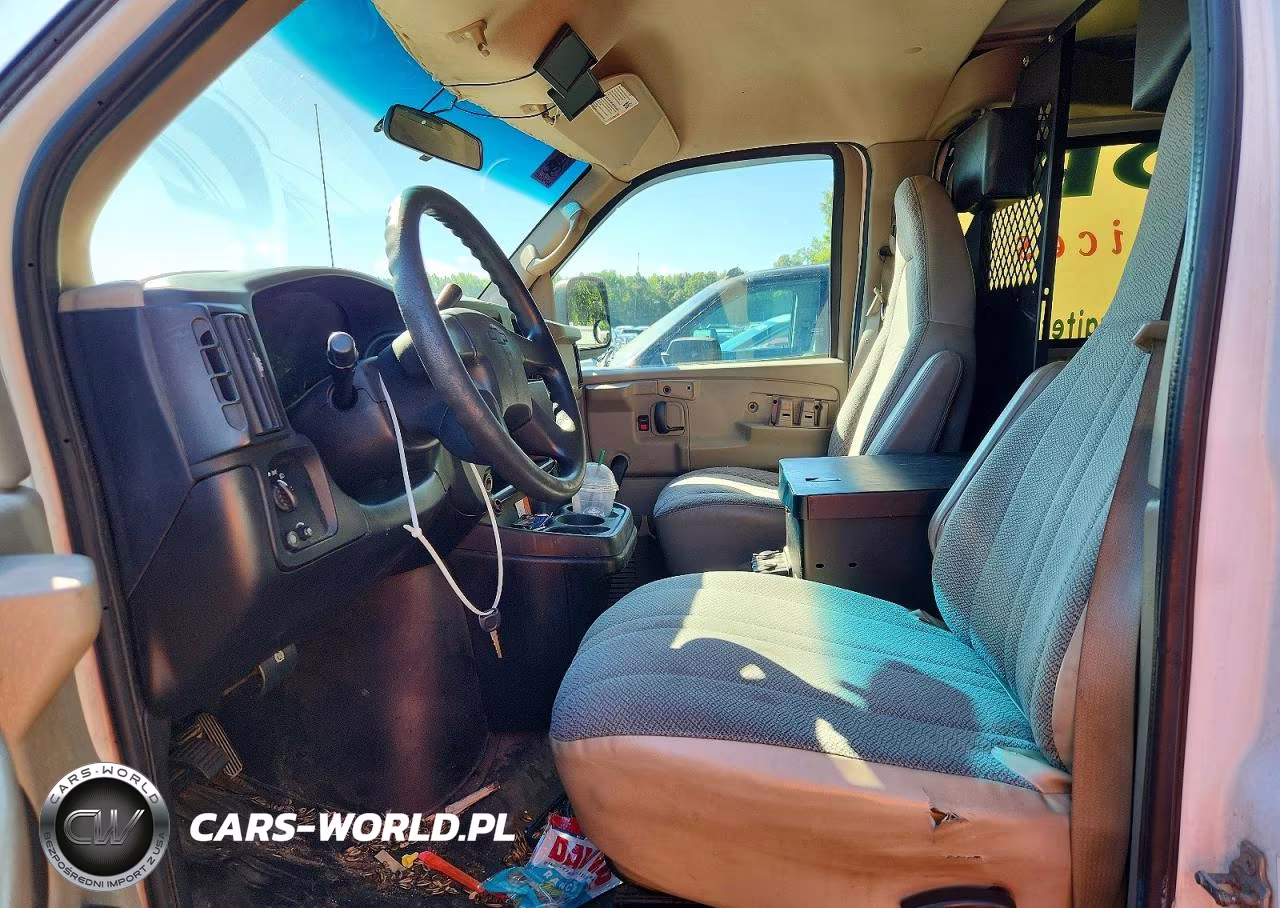 2007 Chevrolet Express G1500 VIN:1GCFG15XX71221322 - 7