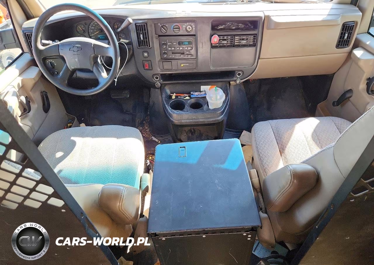 2007 Chevrolet Express G1500 VIN:1GCFG15XX71221322 - 8