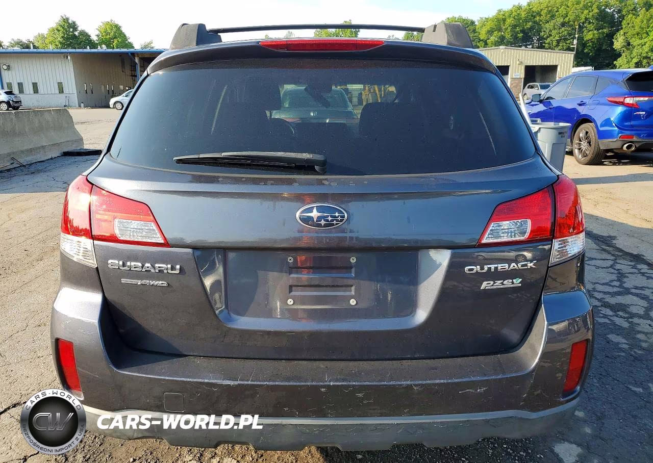2013 Subaru Outback 2.5I Premium VIN:4S4BRBCC9D3273177 - 6