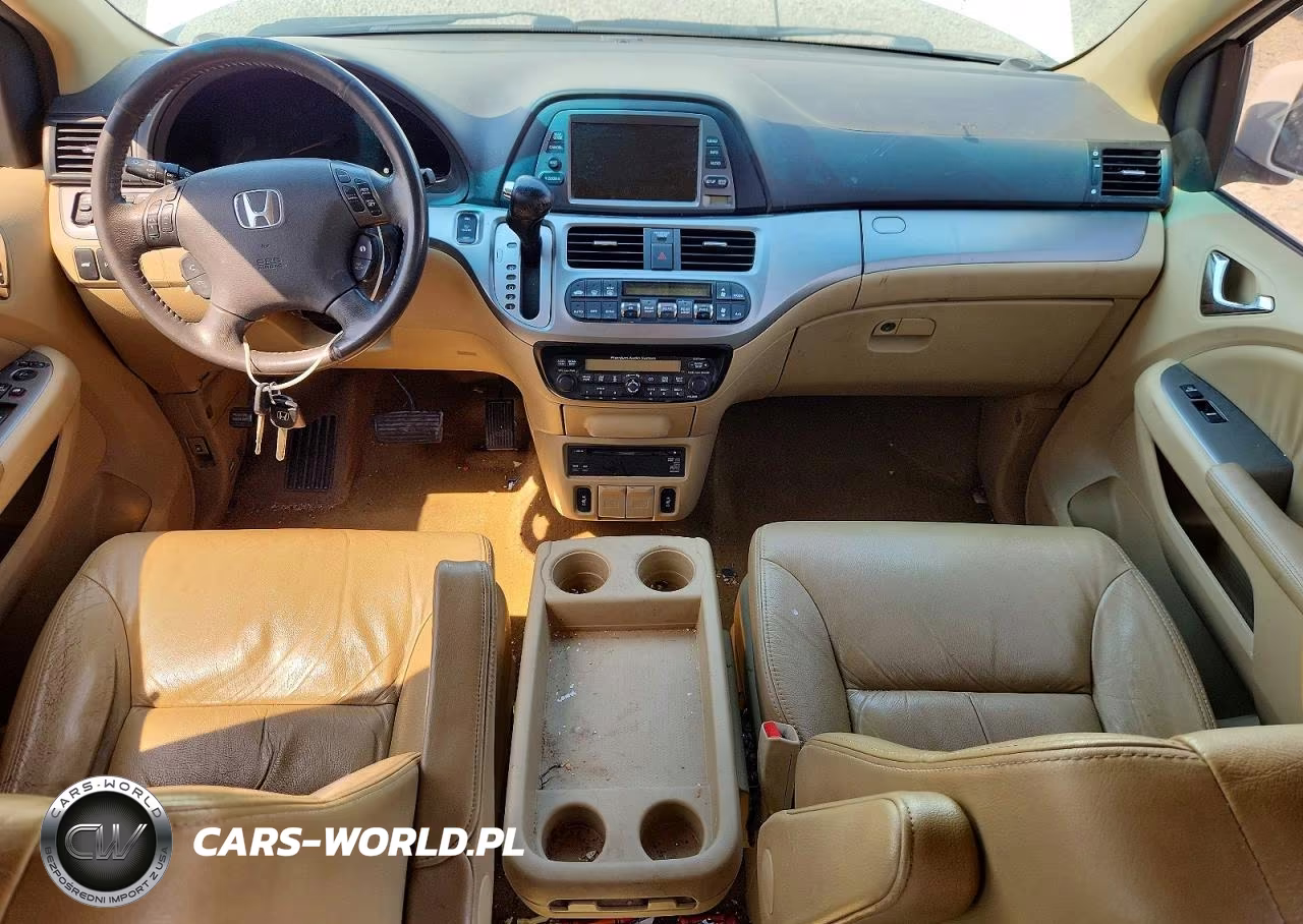 2010 Honda Odyssey Touring VIN:5FNRL3H90AB047342 - 8