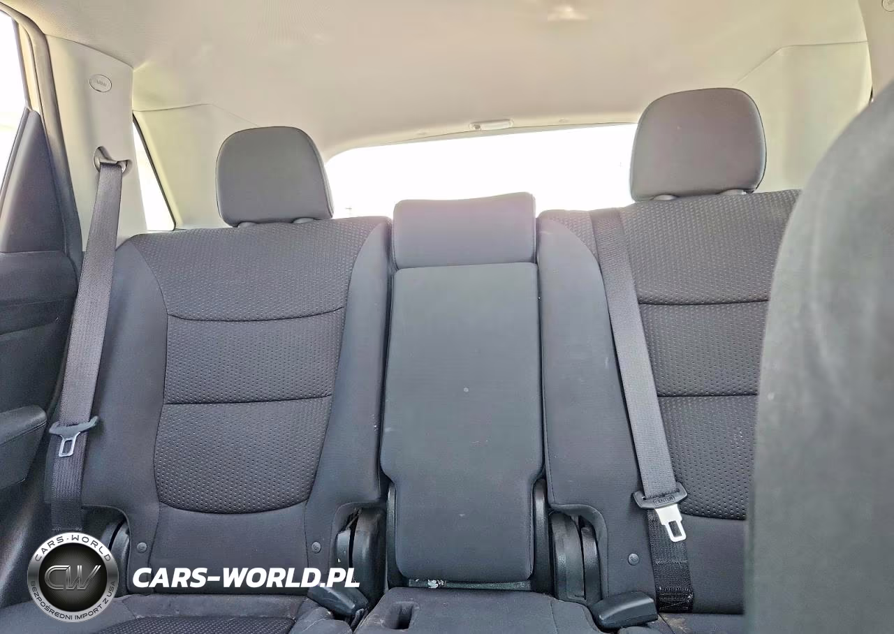 2011 Kia Sorento Lx VIN:5XYKT4A13BG110200 - 10