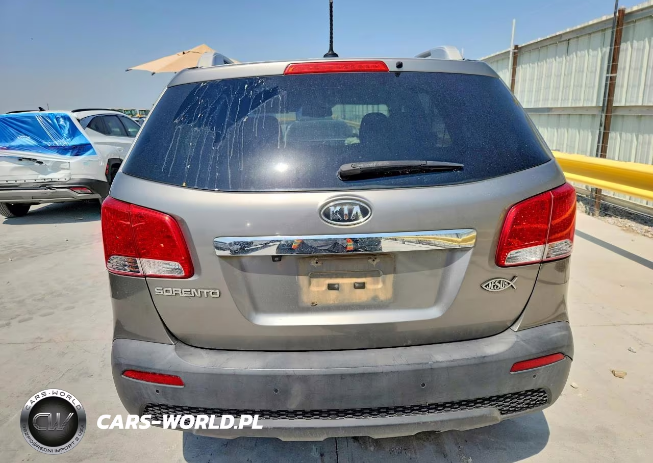 2011 Kia Sorento Lx VIN:5XYKT4A13BG110200 - 6