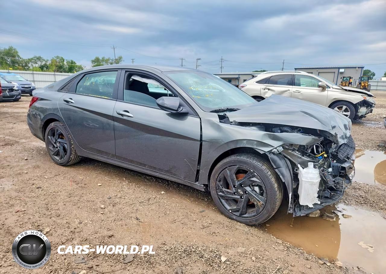 2026 Hyundai Elantra Sel Sport VIN:KMHLM4DG6TU180058 - 4