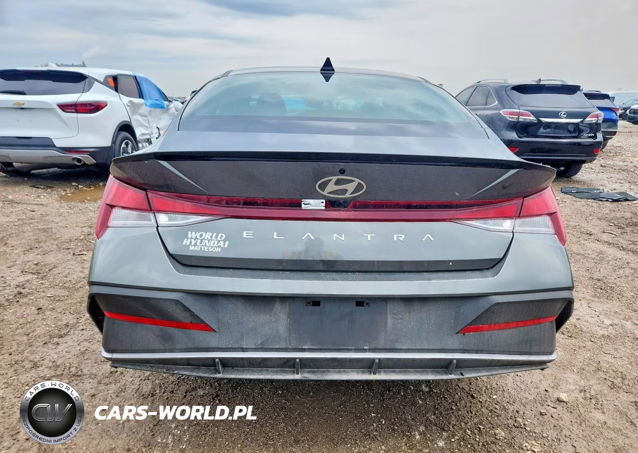 2026 Hyundai Elantra Sel Sport VIN:KMHLM4DG6TU180058 - 6