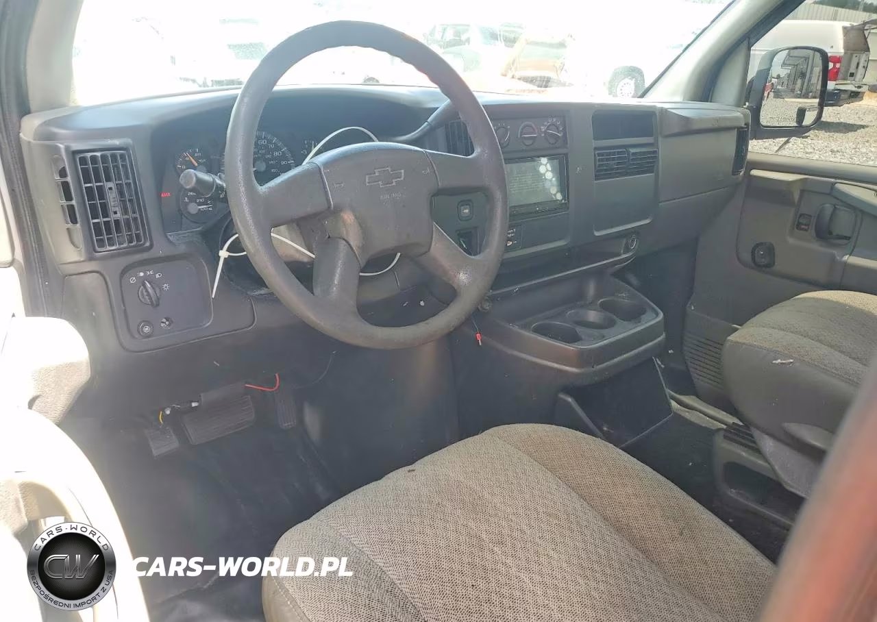 2003 Chevrolet Express G2500 VIN:1GCGG29V031227188 - 8