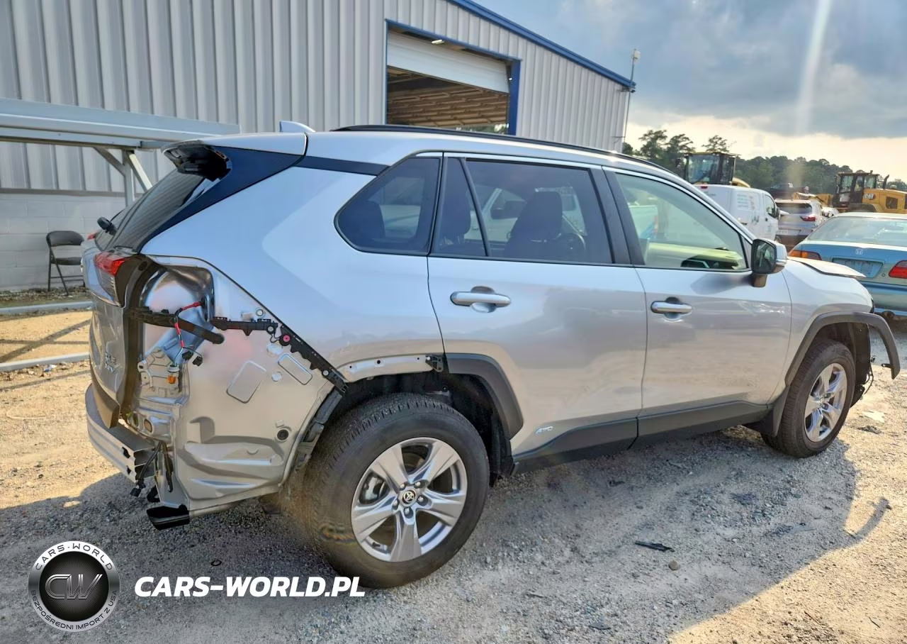 2025 Toyota Rav4 Hybrid Xle VIN:JTMRWRFVXSJ083639 - 3