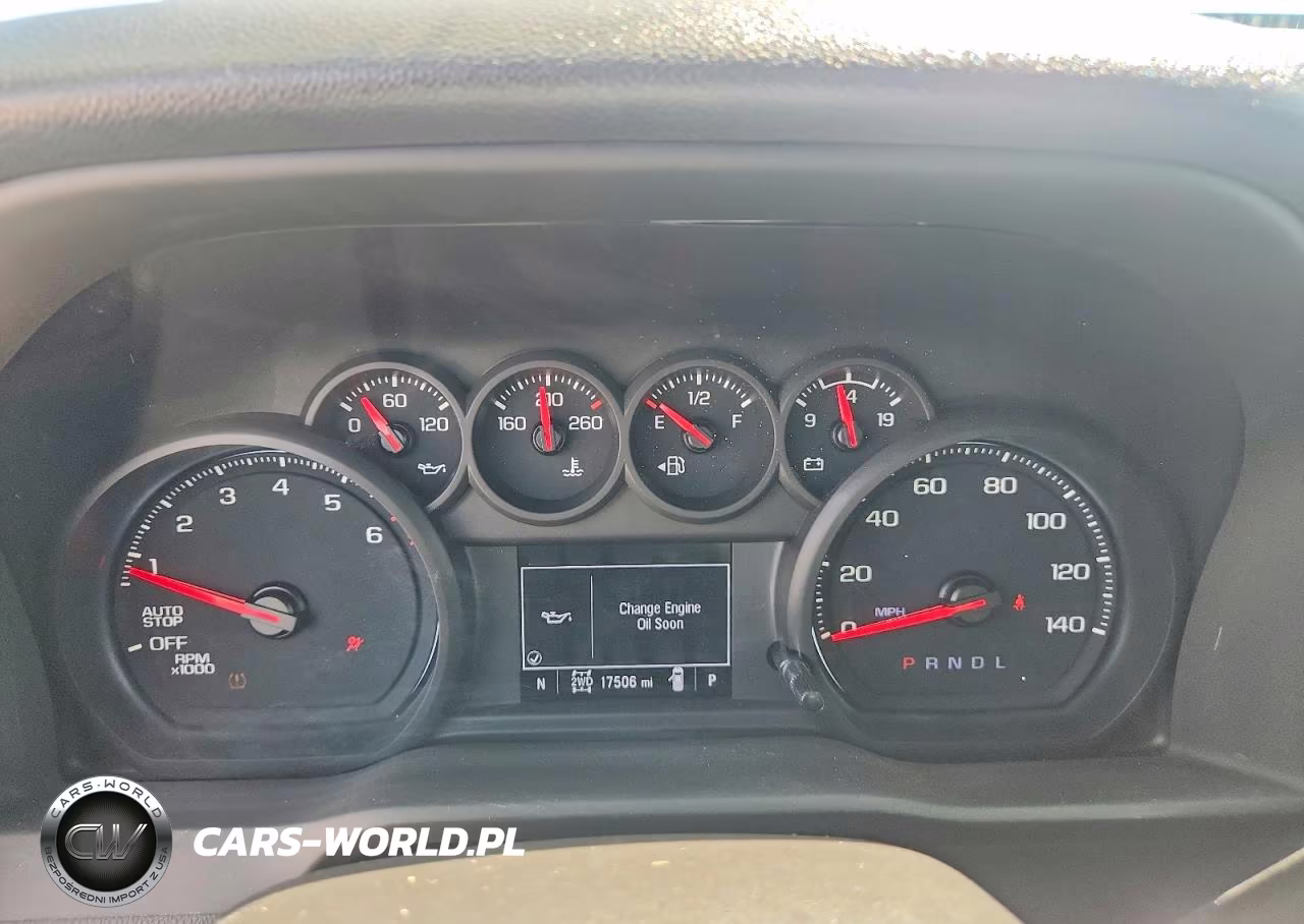 2022 Chevrolet Silverado K1500 Custom VIN:3GCPDBEK7NG566619 - 9