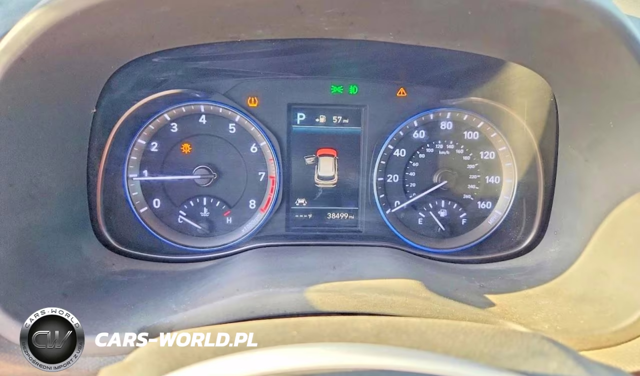 2018 Hyundai Kona Ultimate VIN:KM8K5CA59JU128278 - 9