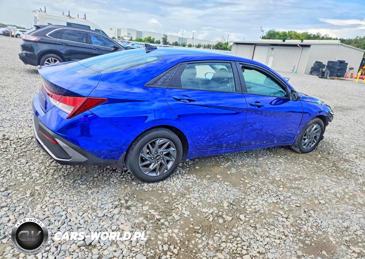 2024 Hyundai Elantra Sel VIN:KMHLM4DG4RU729104 - 3