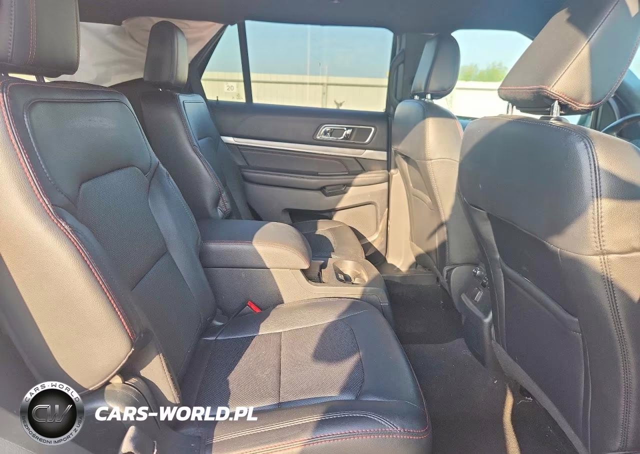 2019 Ford Explorer Sport VIN:1FM5K8GT5KGA59968 - 11