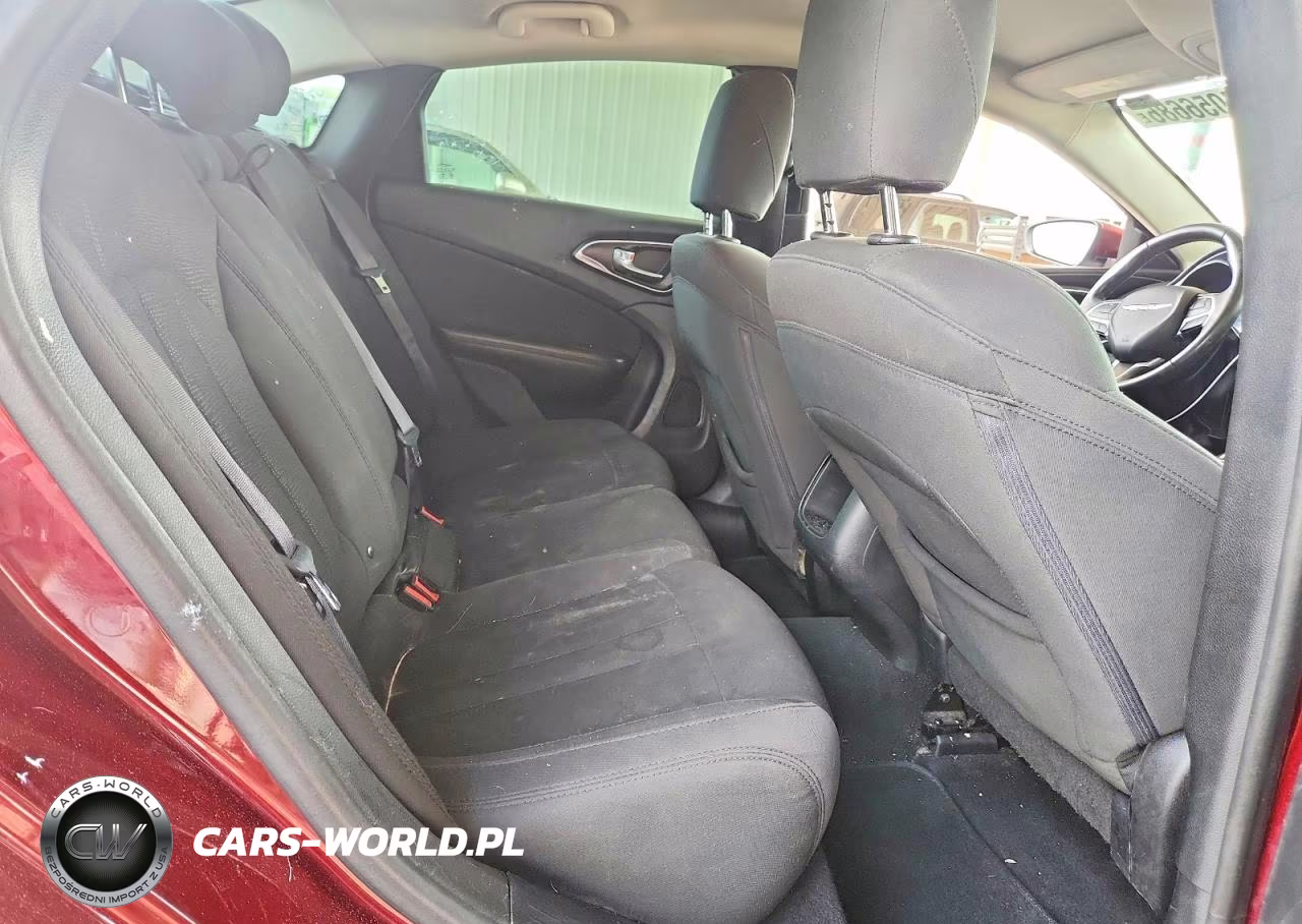 2015 Chrysler 200 Limited VIN:1C3CCCAB7FN752672 - 10