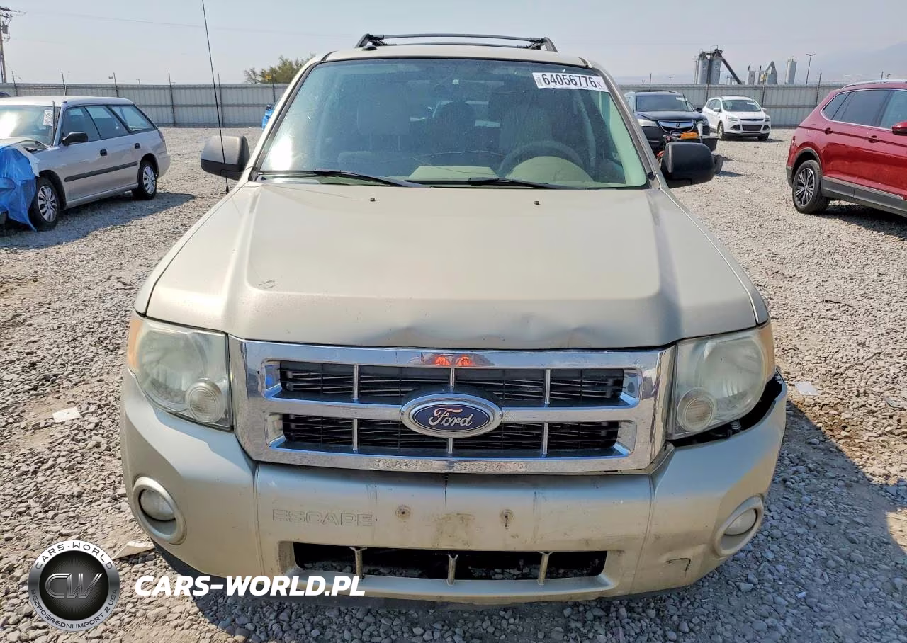 2010 Ford Escape Xlt VIN:1FMCU9D79AKC51856 - 5