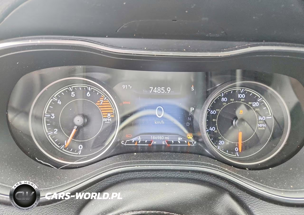2019 Jeep Cherokee Limited VIN:1C4PJMDX6KD451195 - 9