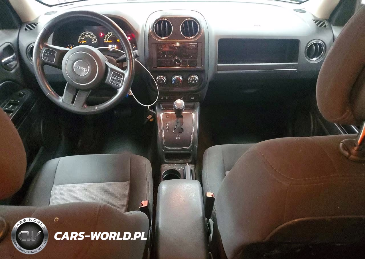 2014 Jeep Patriot Latitude VIN:1C4NJRFB0ED820711 - 8