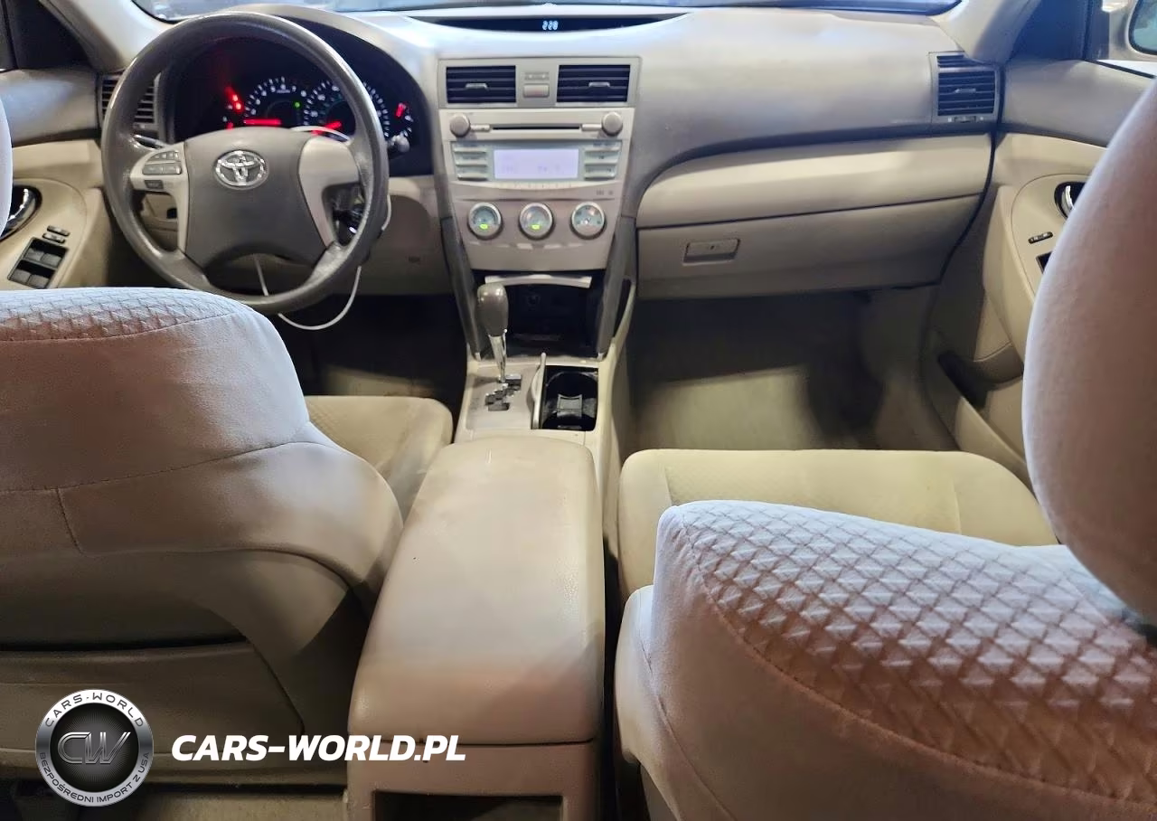 2008 Toyota Camry Le VIN:4T1BE46K18U768855 - 8