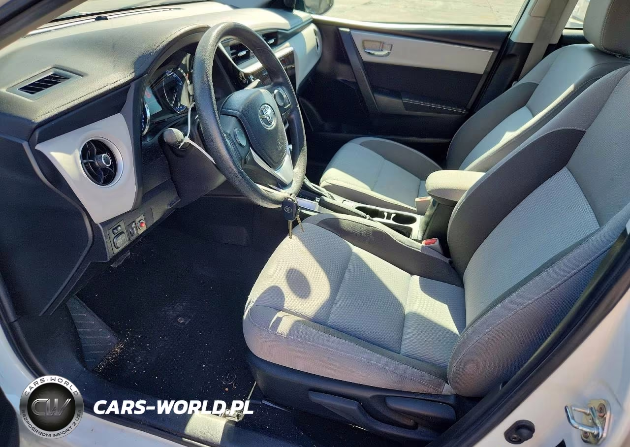 2019 Toyota Corolla Le VIN:5YFBURHE1KP907267 - 7