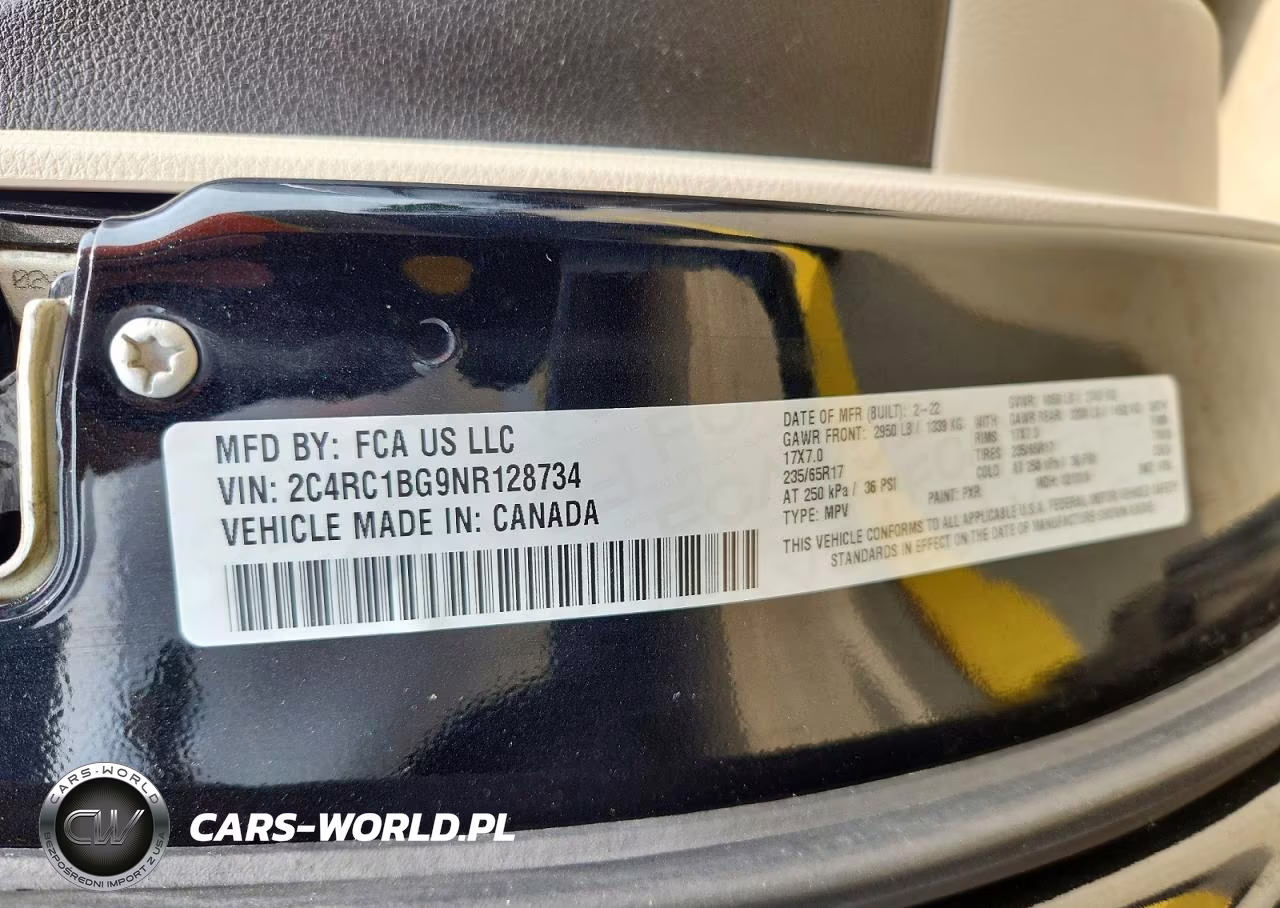 2022 Chrysler Pacifica Touring L VIN:2C4RC1BG9NR128734 - 13