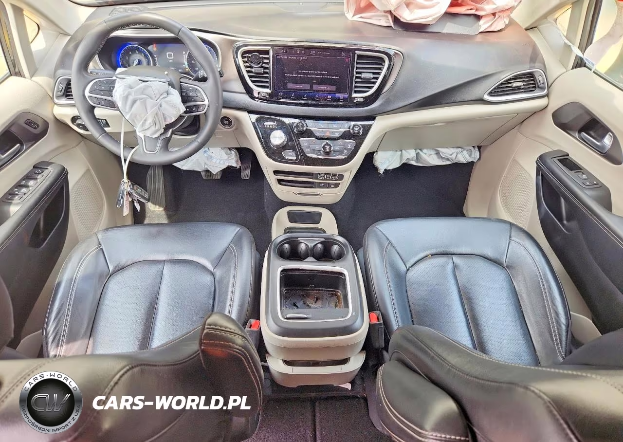 2022 Chrysler Pacifica Touring L VIN:2C4RC1BG9NR128734 - 8