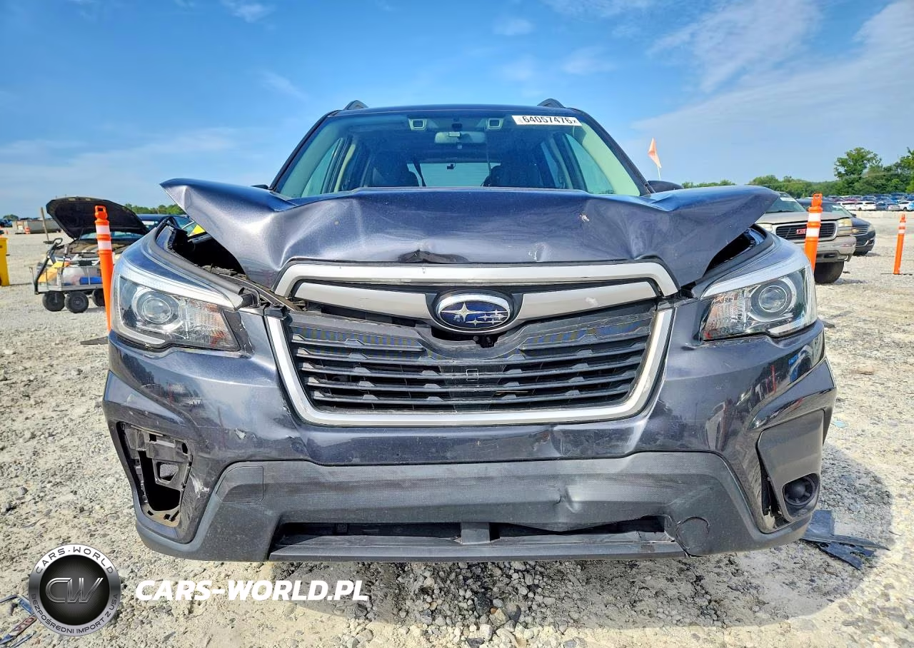 2019 Subaru Forester Premium VIN:JF2SKAGC7KH583763 - 5