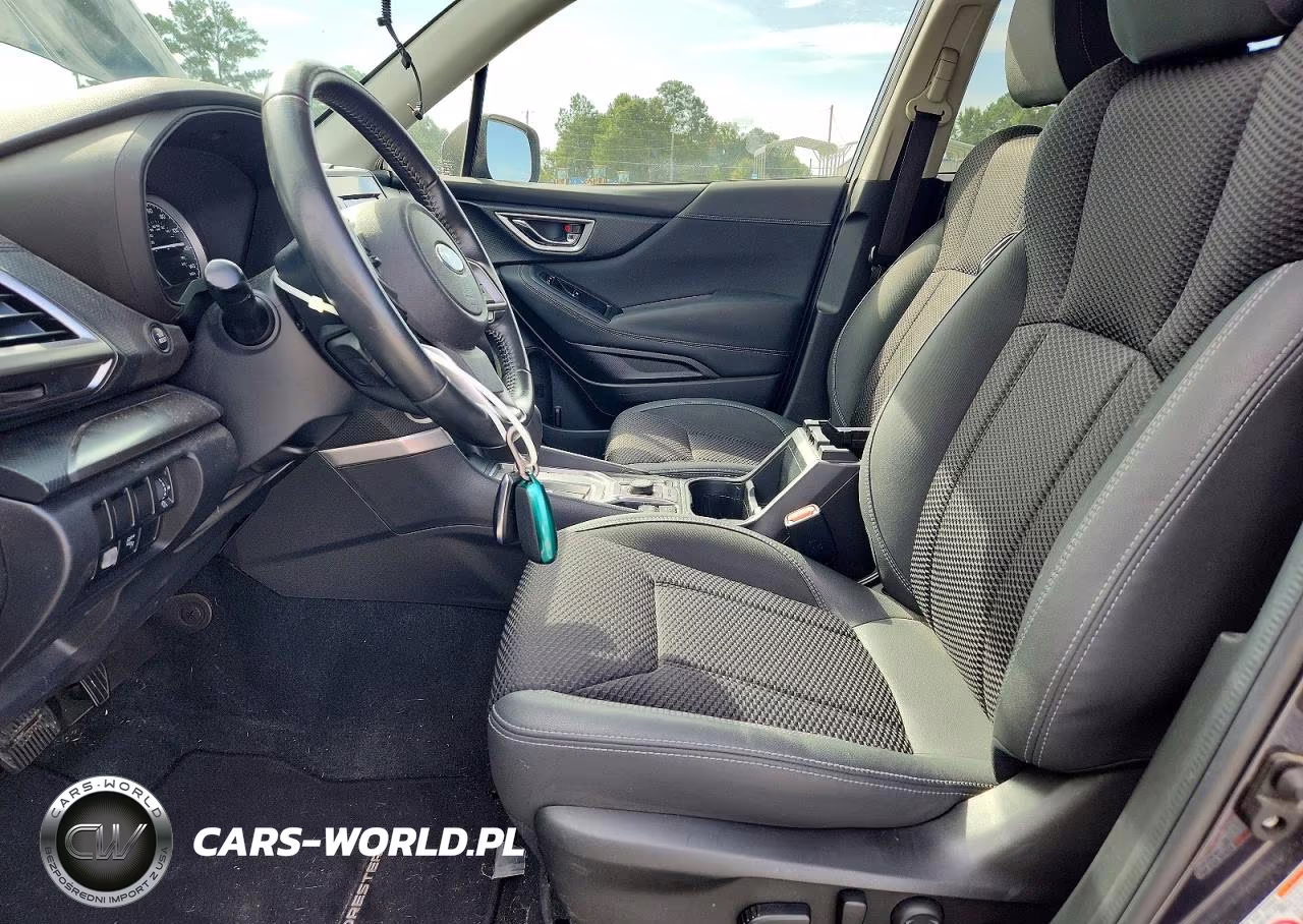 2019 Subaru Forester Premium VIN:JF2SKAGC7KH583763 - 7