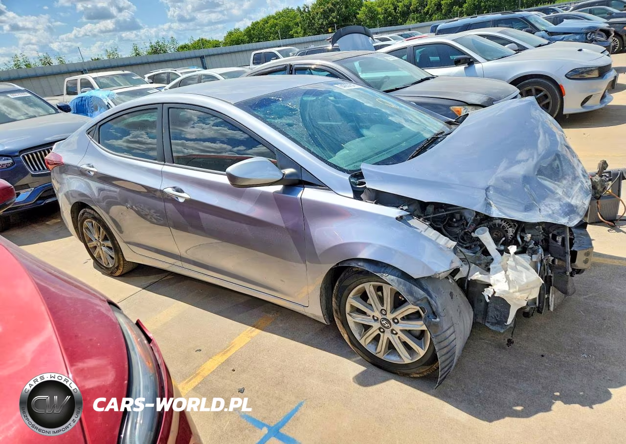 2016 Hyundai Elantra Se VIN:5NPDH4AE1GH660850 - 4