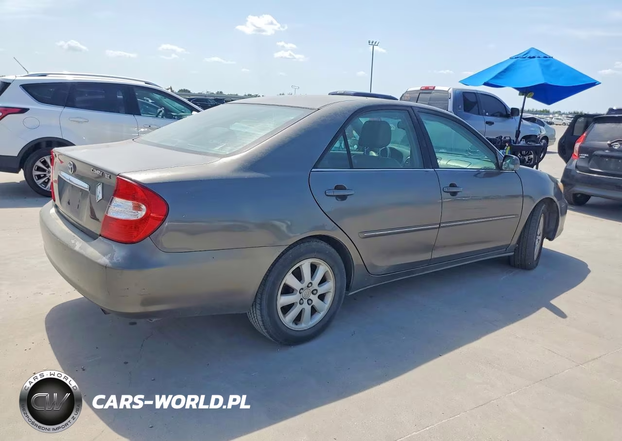 2004 Toyota Camry Xle VIN:4T1BE30K14U897532 - 3