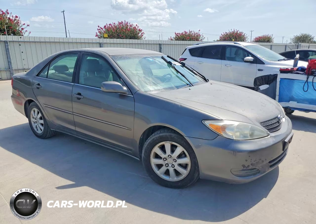 2004 Toyota Camry Xle VIN:4T1BE30K14U897532 - 4