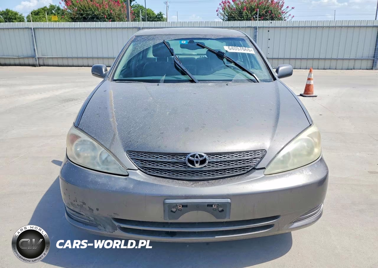 2004 Toyota Camry Xle VIN:4T1BE30K14U897532 - 5