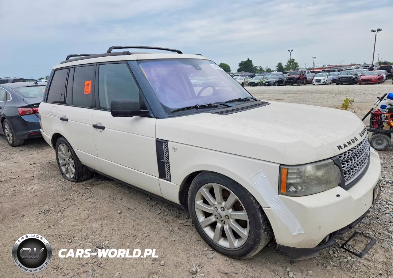 2010 Land Rover Range Rover Hse Luxury VIN:SALMF1D48AA324420 - 4