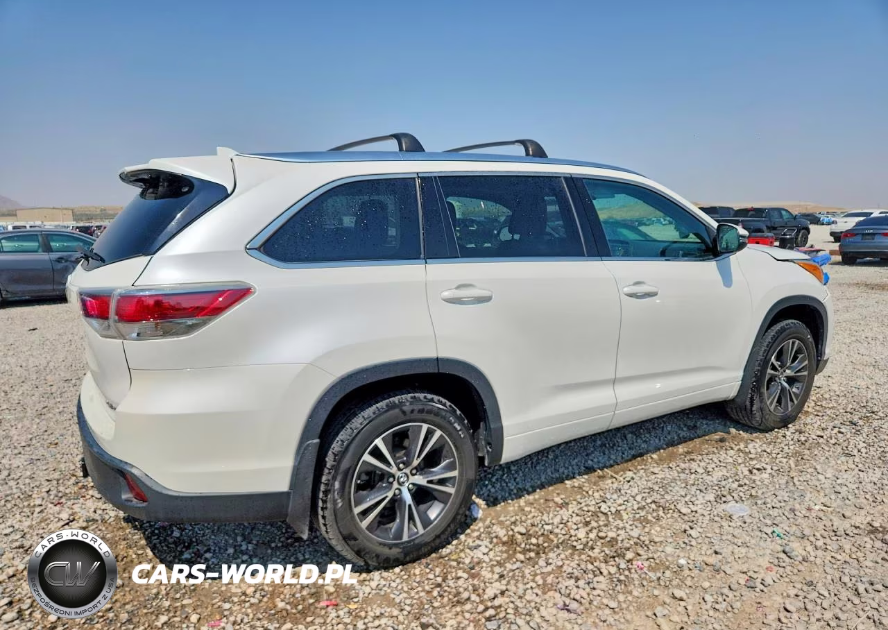 2016 Toyota Highlander Xle VIN:5TDJKRFH1GS348218 - 3