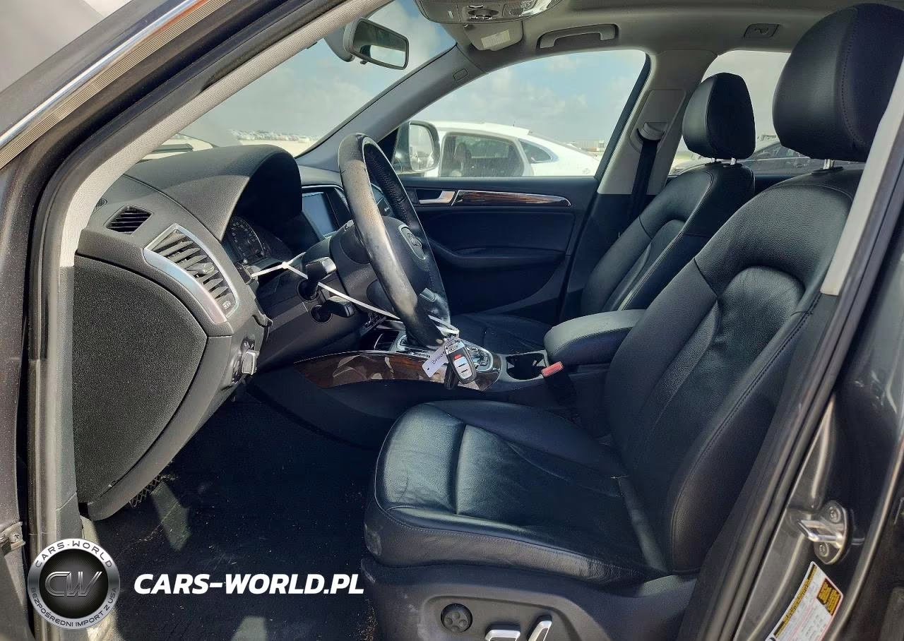 2017 Audi Q5 Premium VIN:WA1C2AFP9HA077323 - 7