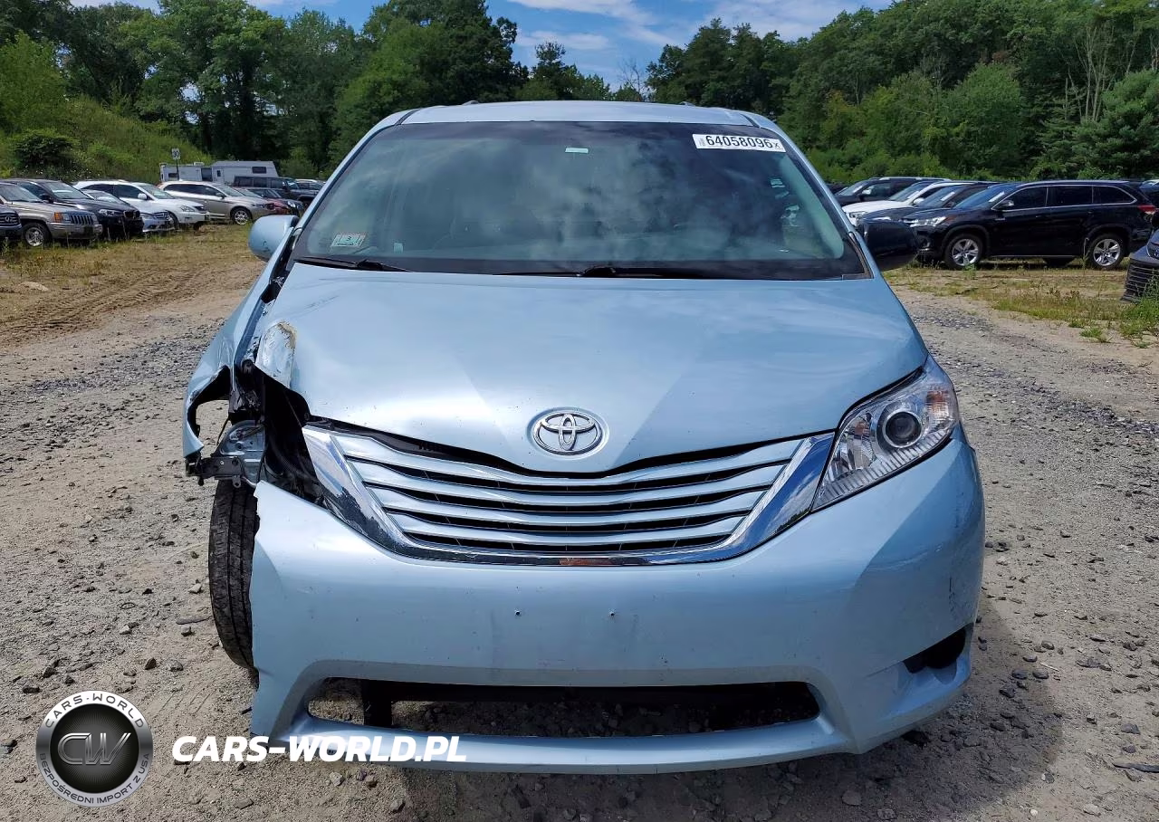 2015 Toyota Sienna Le VIN:5TDKK3DC3FS536889 - 5