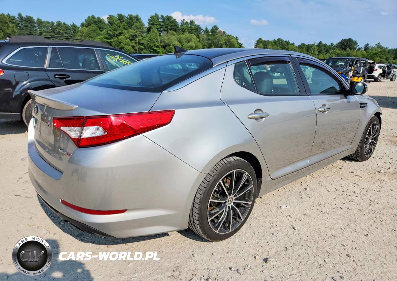 2013 Kia Optima Sx VIN:5XXGR4A69DG216710 - 3