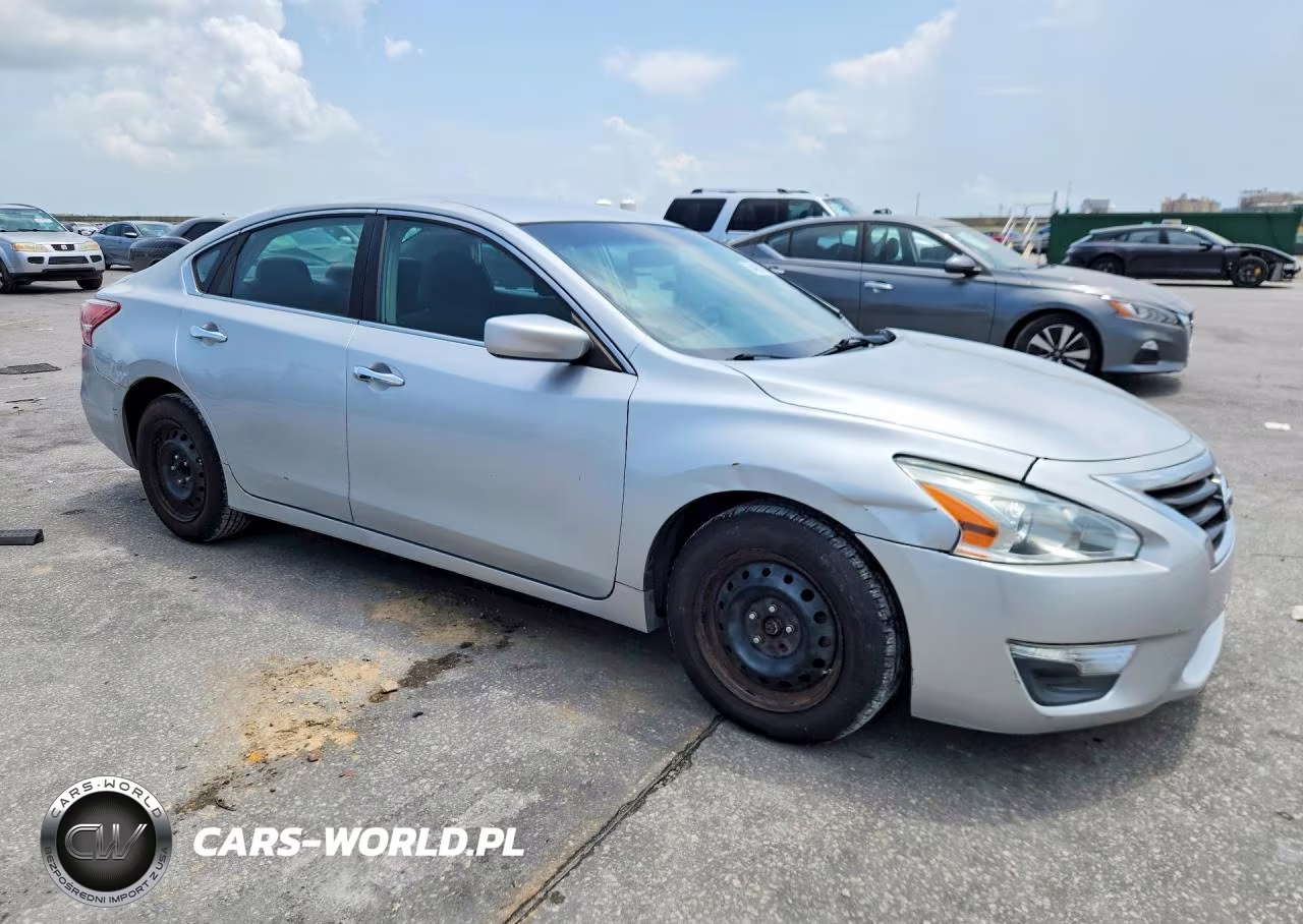 2013 Nissan Altima 2.5 VIN:1N4AL3AP7DC236812 - 4