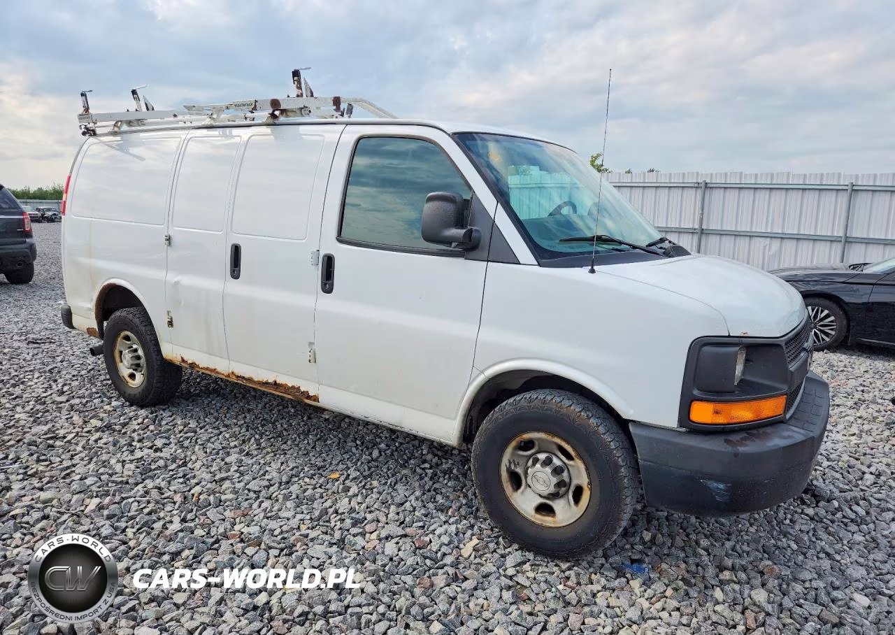 2014 Chevrolet Express G2500 VIN:1GCWGFBA2E1199312 - 4
