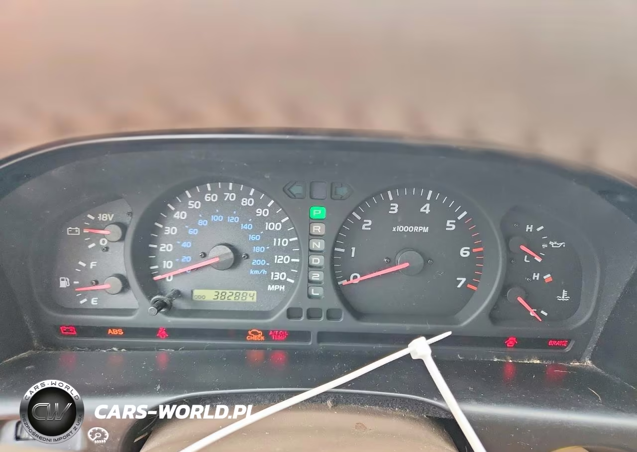 1999 Toyota Land Cruiser VIN:JT3HT05J0X0031498 - 9